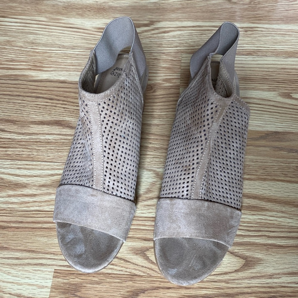Sonoma suede heels. Tan, size 8. Open toe and heel. Elastic heel support.